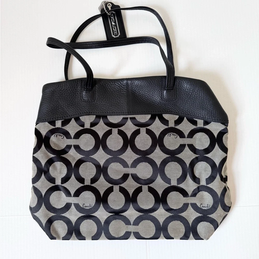 Coach 15013 Op Art Signature Bag